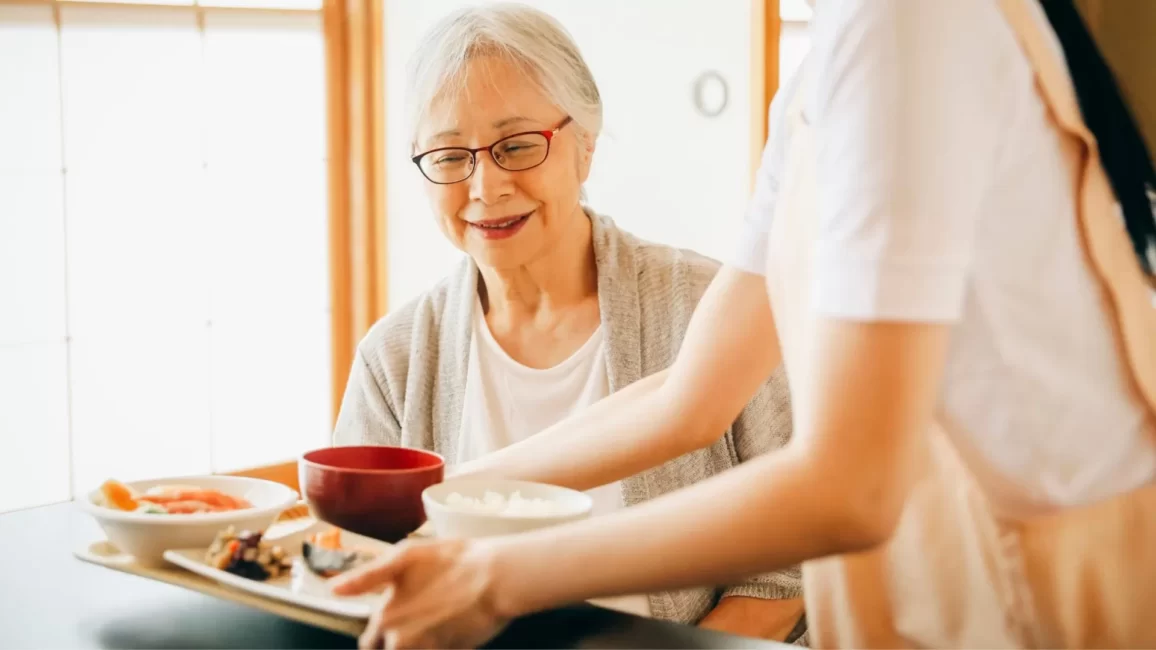 高齢者の健康状況によって宅配弁当を選択しよう！